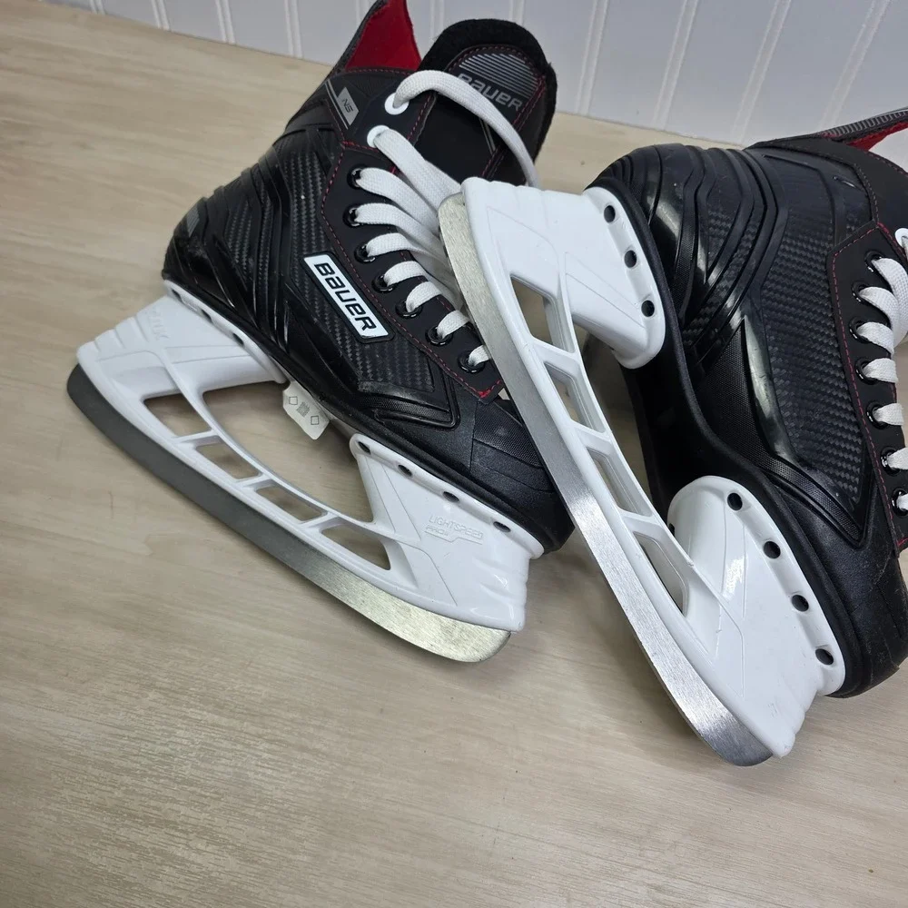 Bauer NS Junior Ice Hockey Skates Black Red Tuuk Lightspeed Pro II Size 4